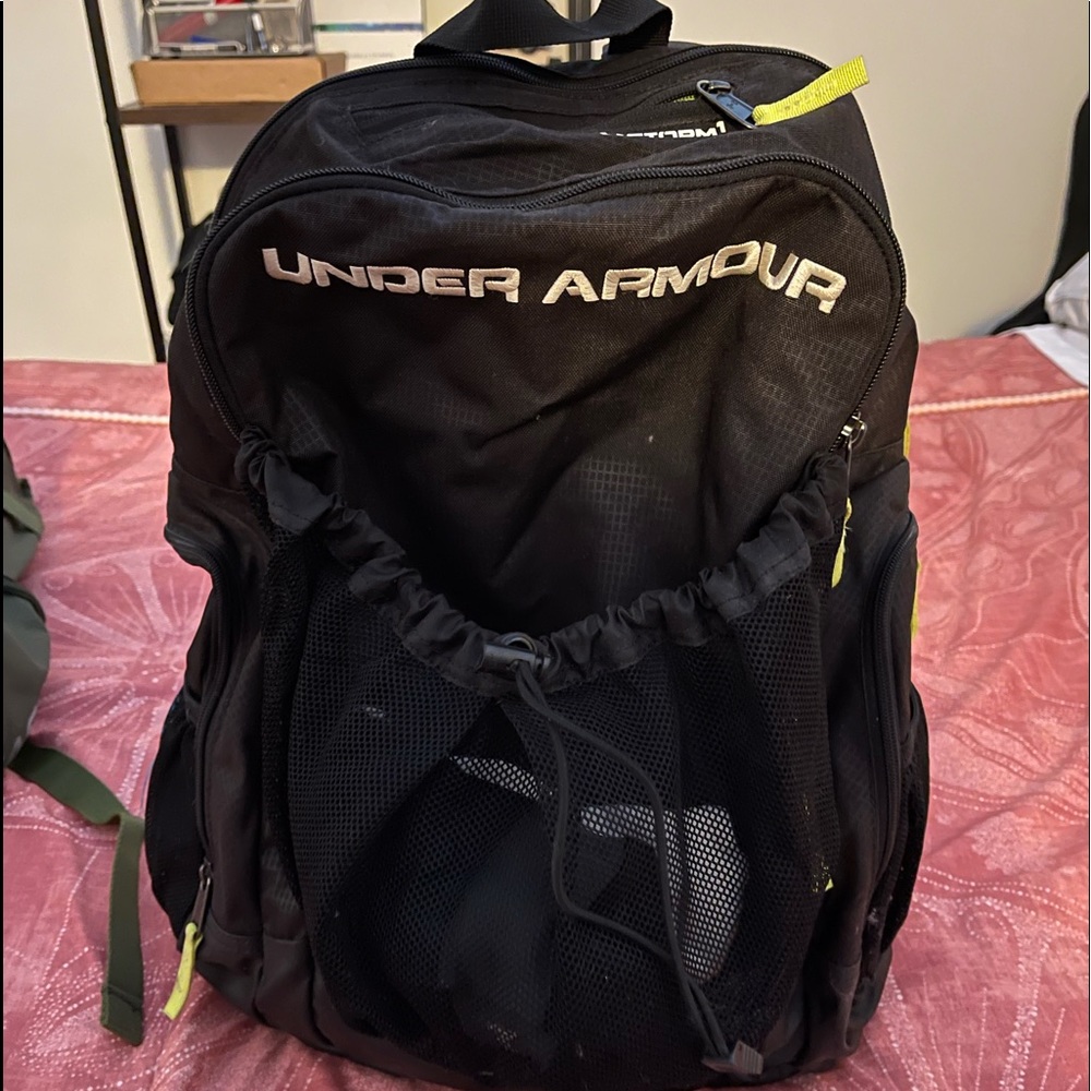 Under armor soccer storm1 backpack